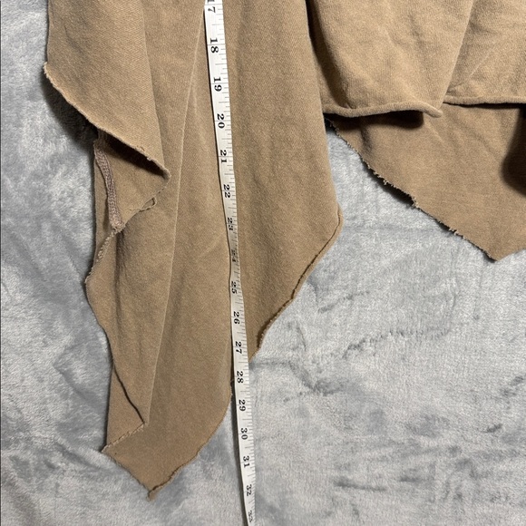 We The Free Brown top women’s small 100% cotton oversized cropped asymmetrical - Picture 6 of 11
